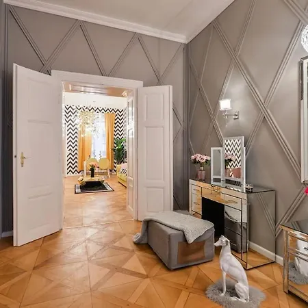 Apartamento Urban Dali *