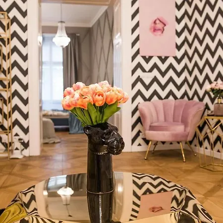 Apartamento Urban Dali *